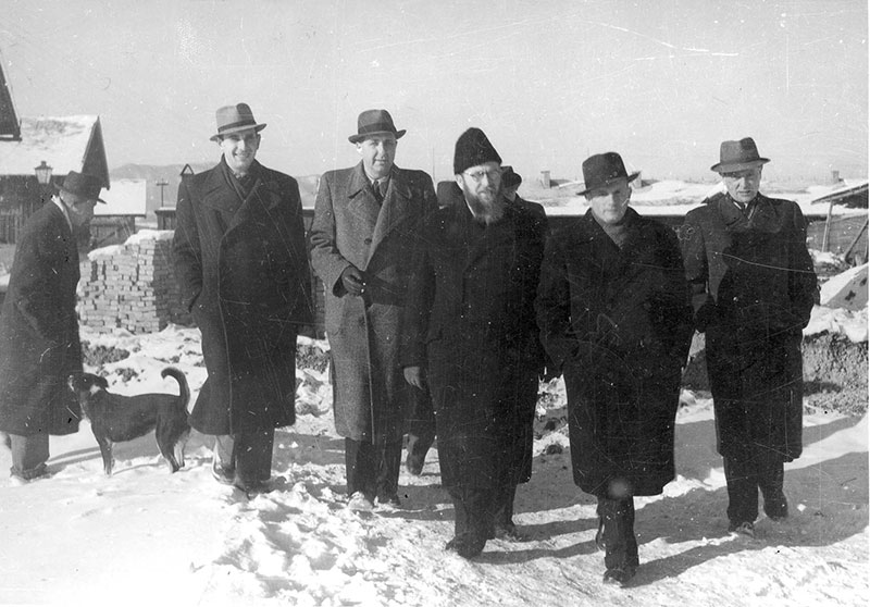 Archival image evoking the Bratislava Working Group, the clandestine Jewish rescue network in wartime Slovakia.